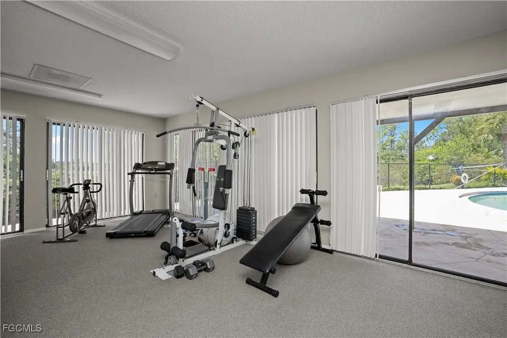 1999 Kings Highway Punta Gorda FL 33980