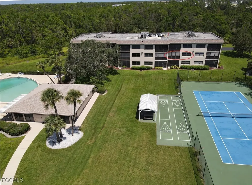 1999 Kings Highway Punta Gorda FL 33980