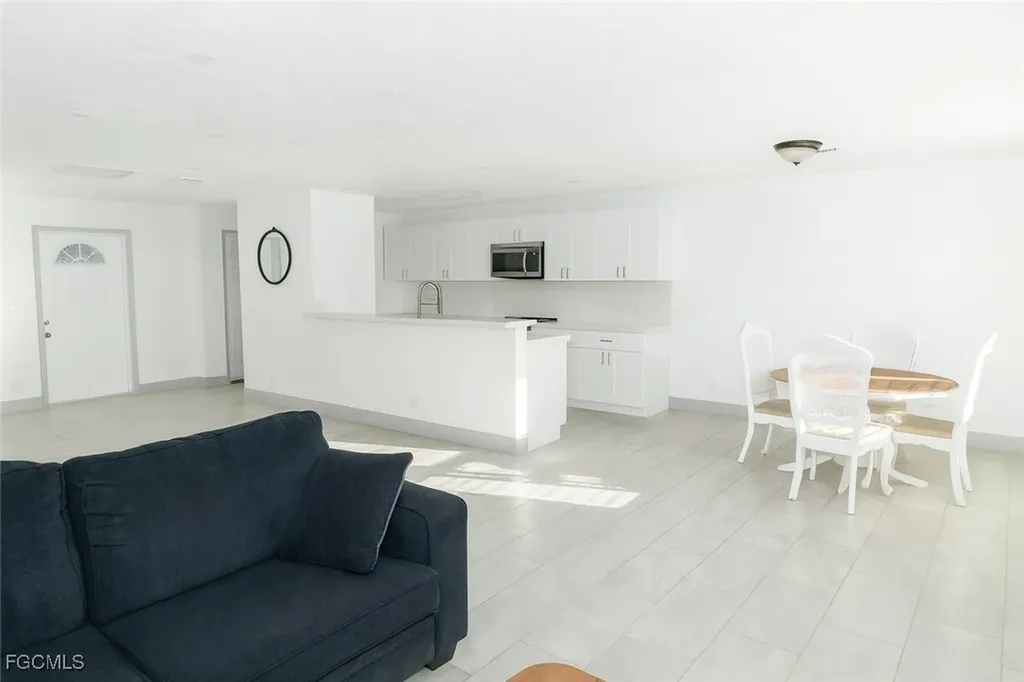 7009 Lotus Circle Labelle FL 33935