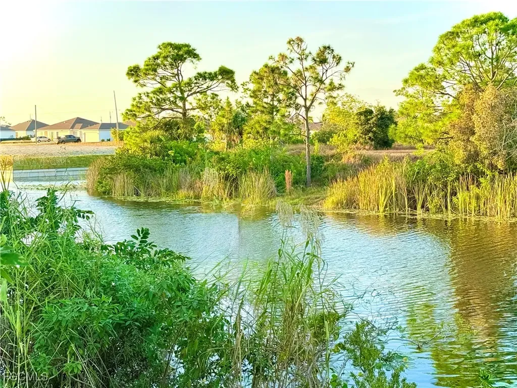 1723 NW 26th Street Cape Coral FL 33993