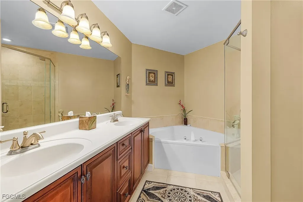 11261 Jacana Court Fort Myers FL 33908