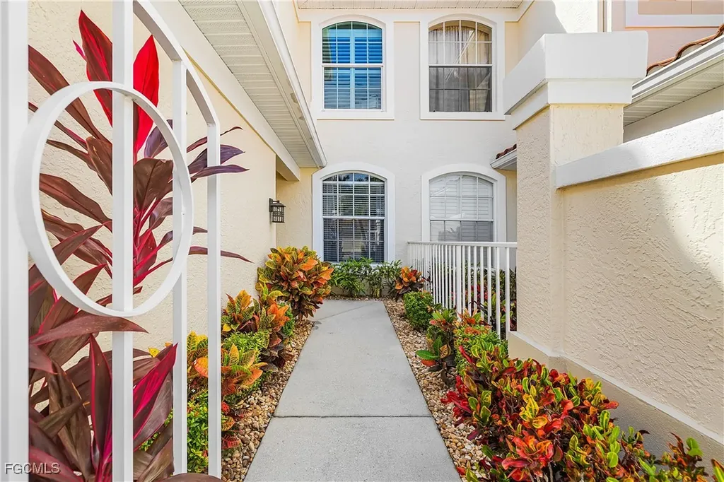 11261 Jacana Court Fort Myers FL 33908