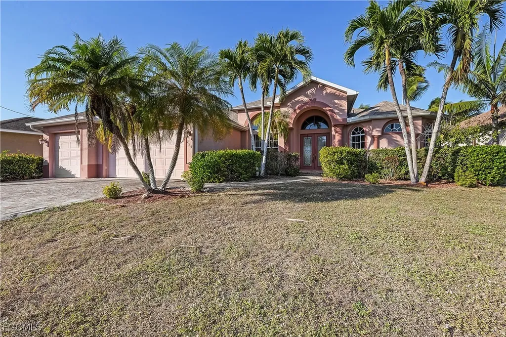 325 SE 21st Street Cape Coral FL 33990