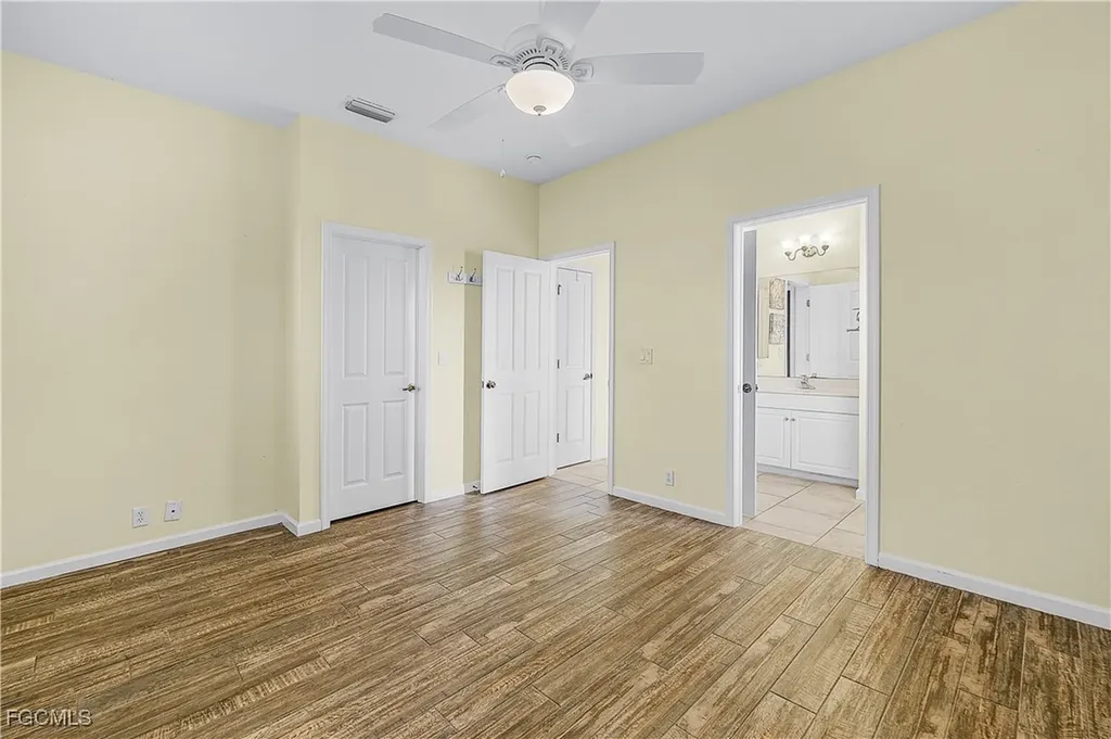 325 SE 21st Street Cape Coral FL 33990
