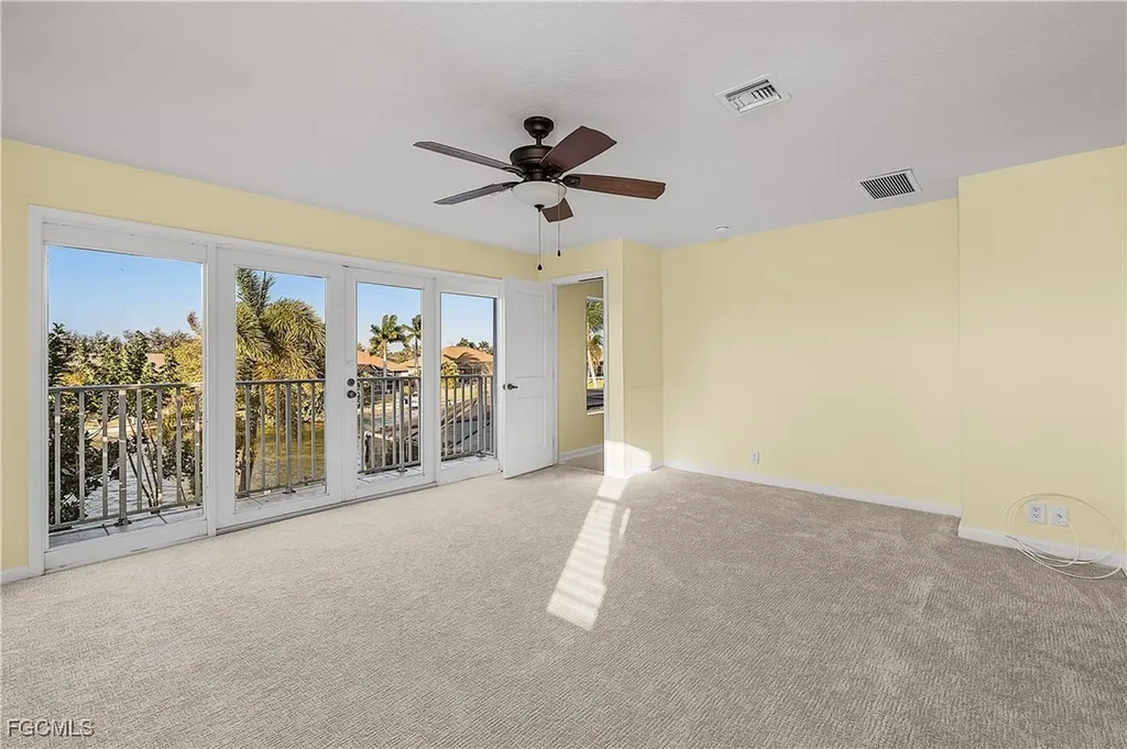 325 SE 21st Street Cape Coral FL 33990