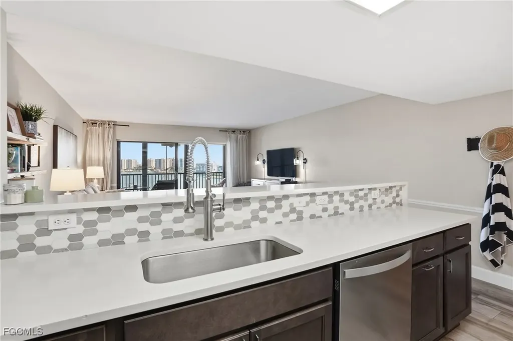 400 Lenell Road Fort Myers Beach FL 33931