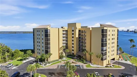 400 Lenell Road Fort Myers Beach FL 33931