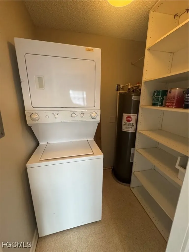 7019 Cedarhurst Drive Fort Myers FL 33919