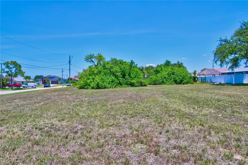 3107 SW 19th Avenue Cape Coral FL 33914