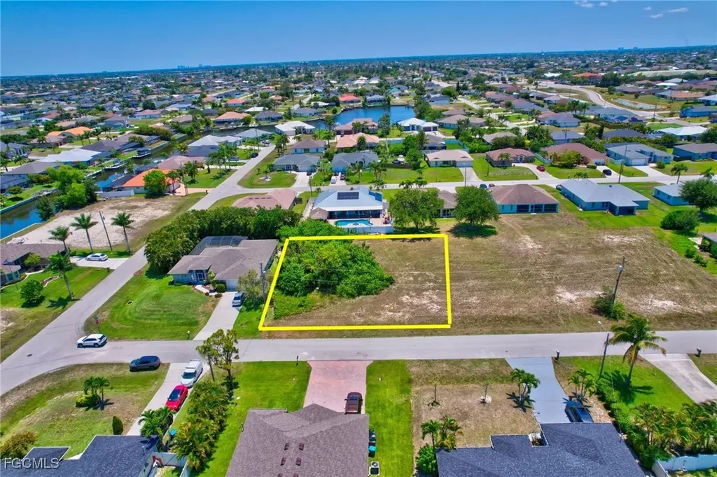 3107 SW 19th Avenue Cape Coral FL 33914