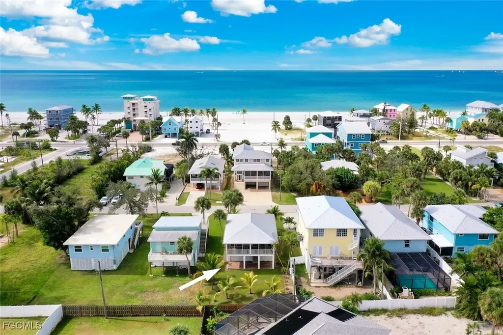 5379 Palmetto Street Fort Myers Beach FL 33931