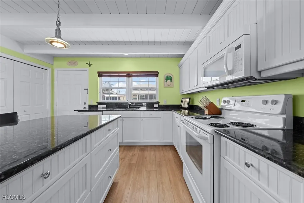 5379 Palmetto Street Fort Myers Beach FL 33931