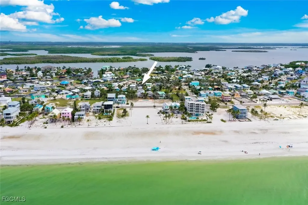 5379 Palmetto Street Fort Myers Beach FL 33931
