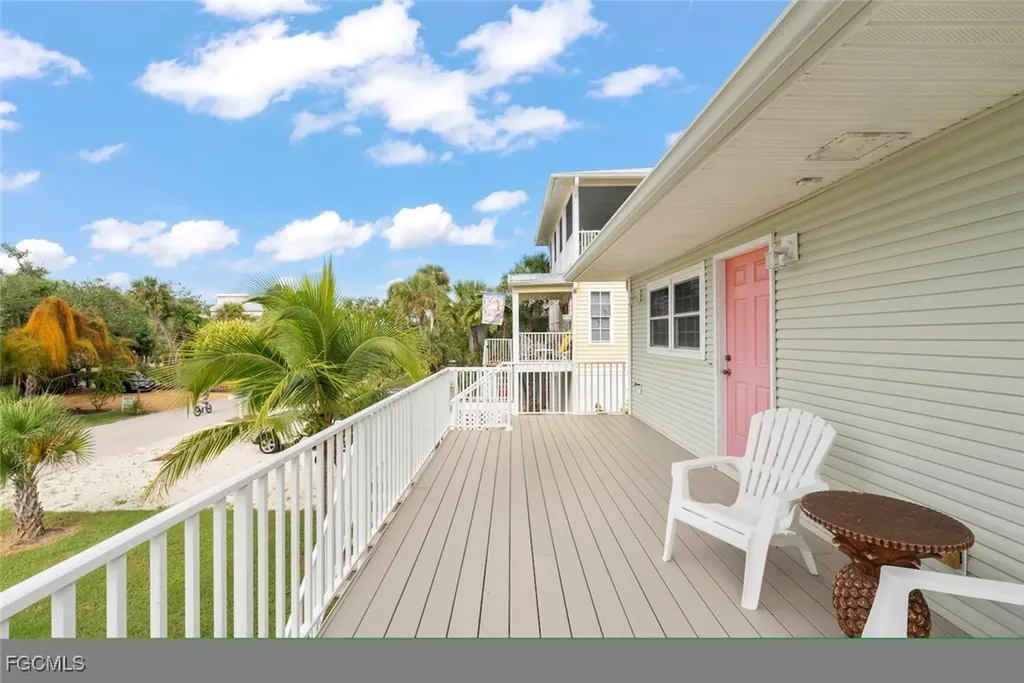 5379 Palmetto Street Fort Myers Beach FL 33931