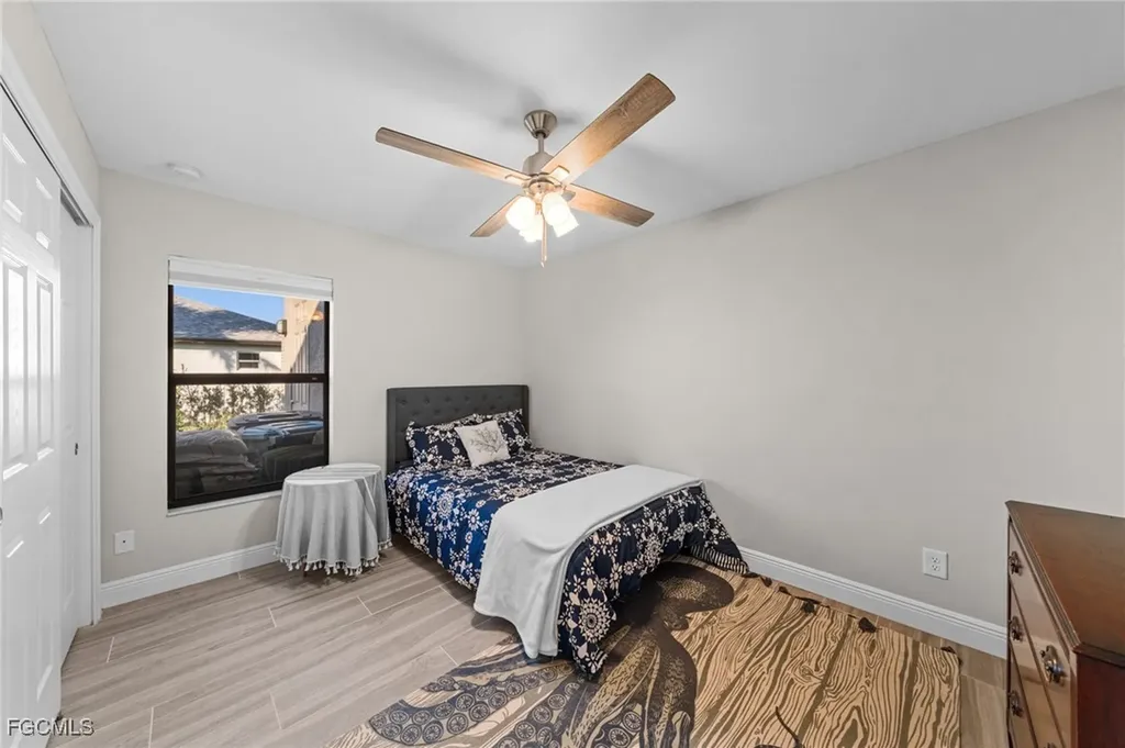 328 SW 26th Avenue Cape Coral FL 33991