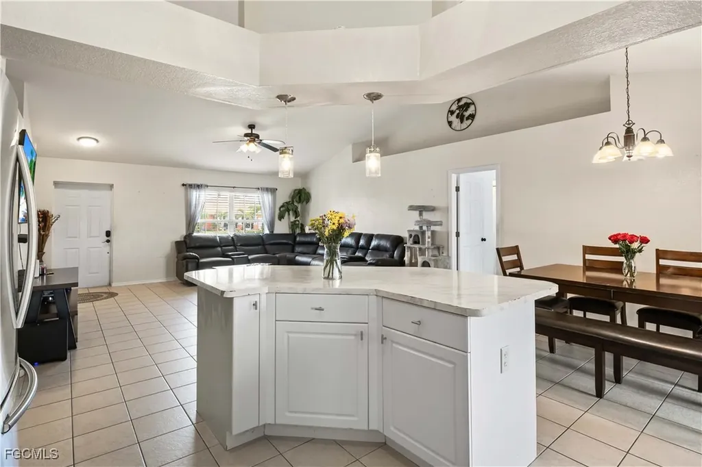 927 NW 12th Terrace Cape Coral FL 33993