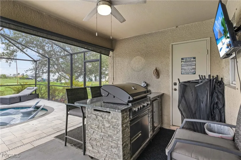 927 NW 12th Terrace Cape Coral FL 33993