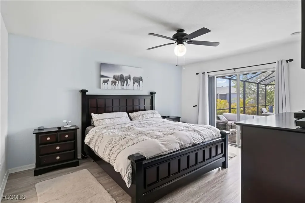 927 NW 12th Terrace Cape Coral FL 33993