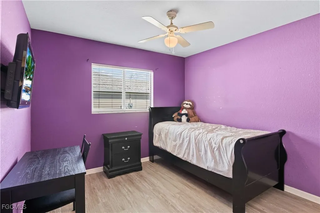 927 NW 12th Terrace Cape Coral FL 33993