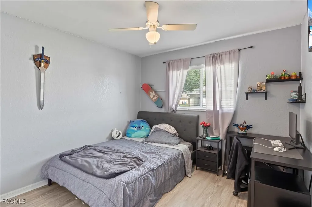 927 NW 12th Terrace Cape Coral FL 33993