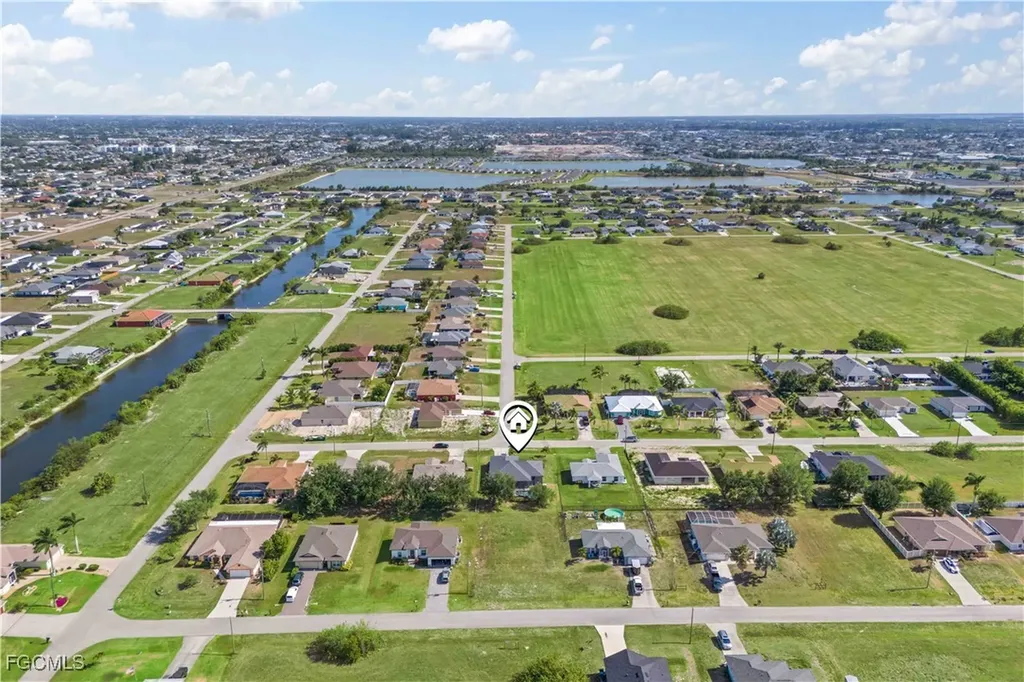 927 NW 12th Terrace Cape Coral FL 33993