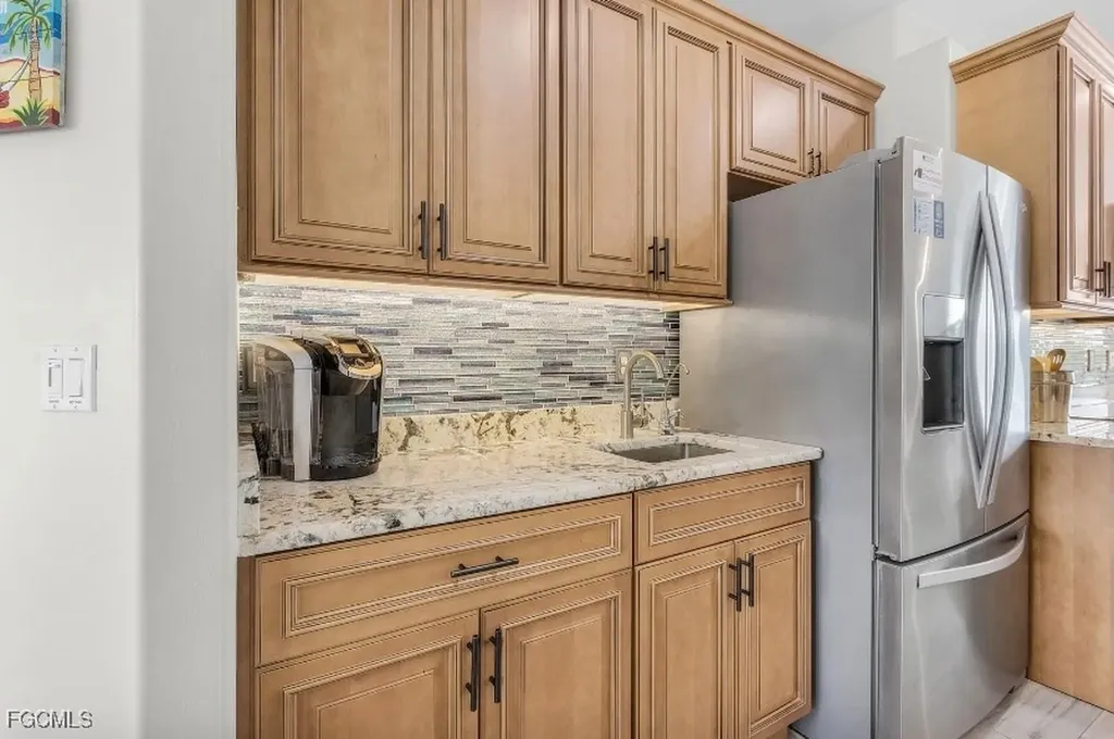 4885 E Riverside Drive Fort Myers FL 33905