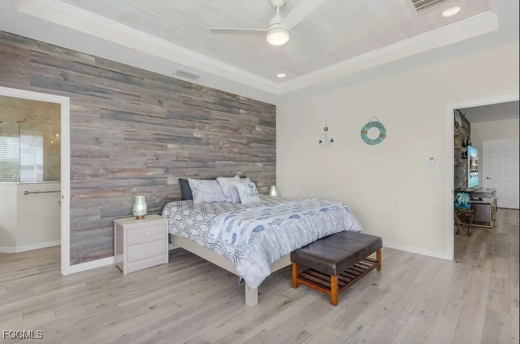 4885 E Riverside Drive Fort Myers FL 33905