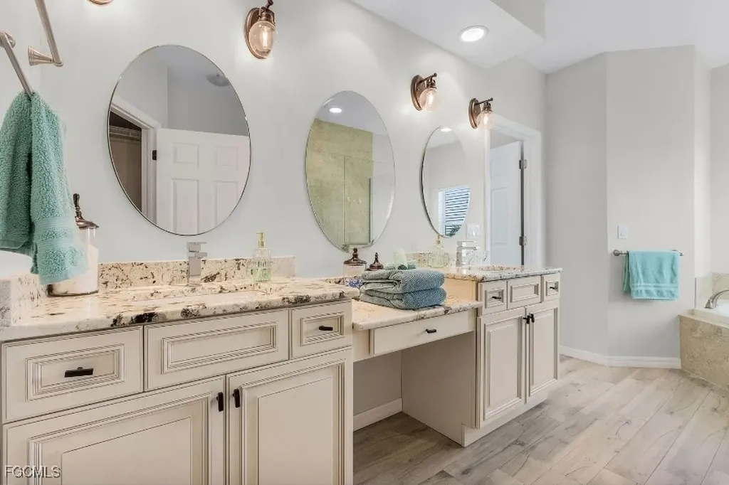 4885 E Riverside Drive Fort Myers FL 33905