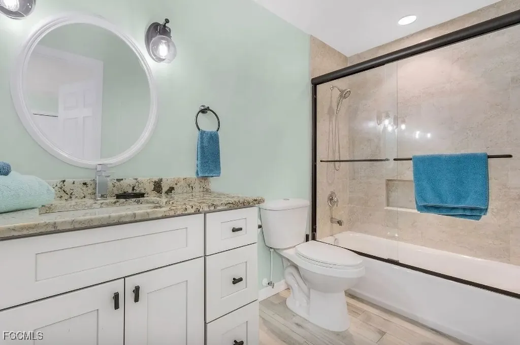 4885 E Riverside Drive Fort Myers FL 33905