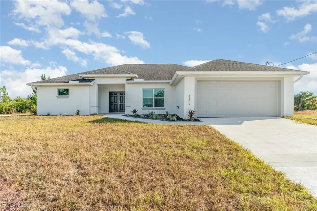 4309 NE 20th Court Cape Coral FL 33909