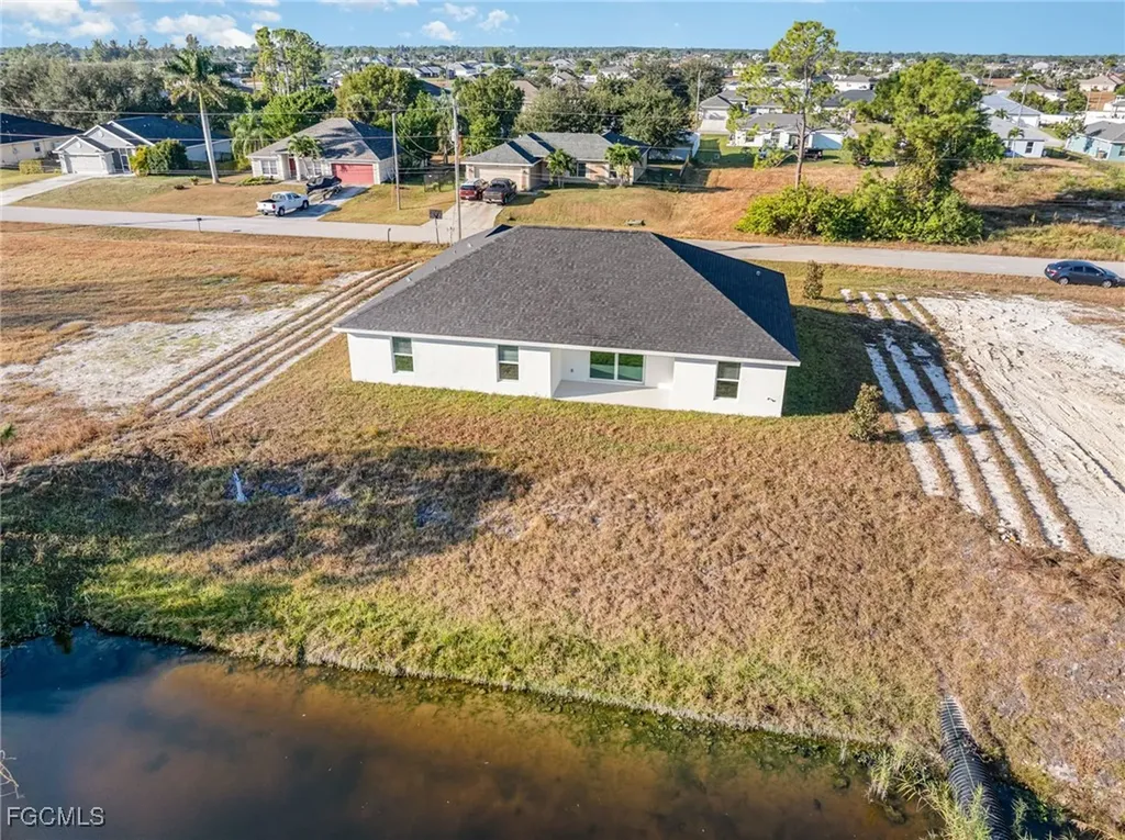 4309 NE 20th Court Cape Coral FL 33909
