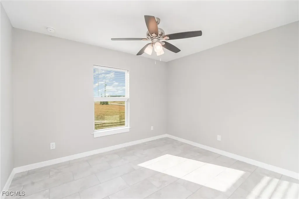4309 NE 20th Court Cape Coral FL 33909