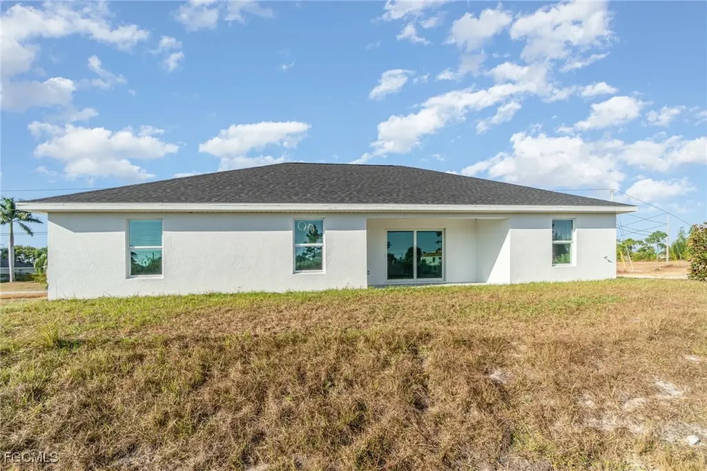 4309 NE 20th Court Cape Coral FL 33909