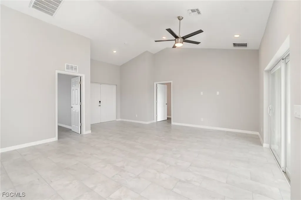 4309 NE 20th Court Cape Coral FL 33909