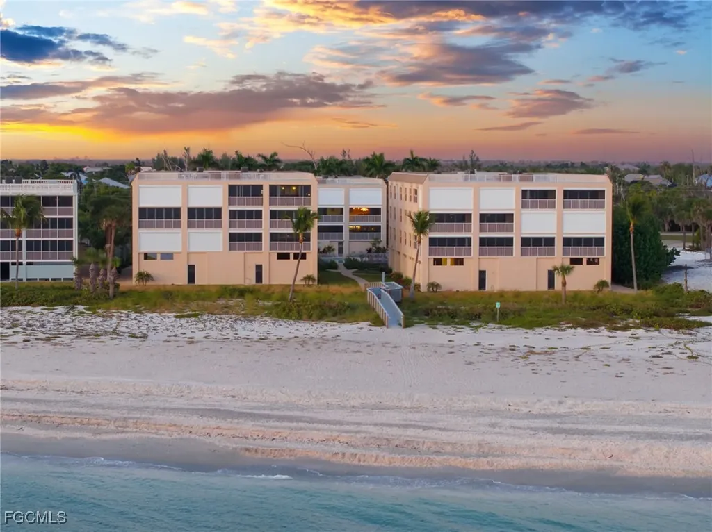 3131 W Gulf Drive Sanibel FL 33957