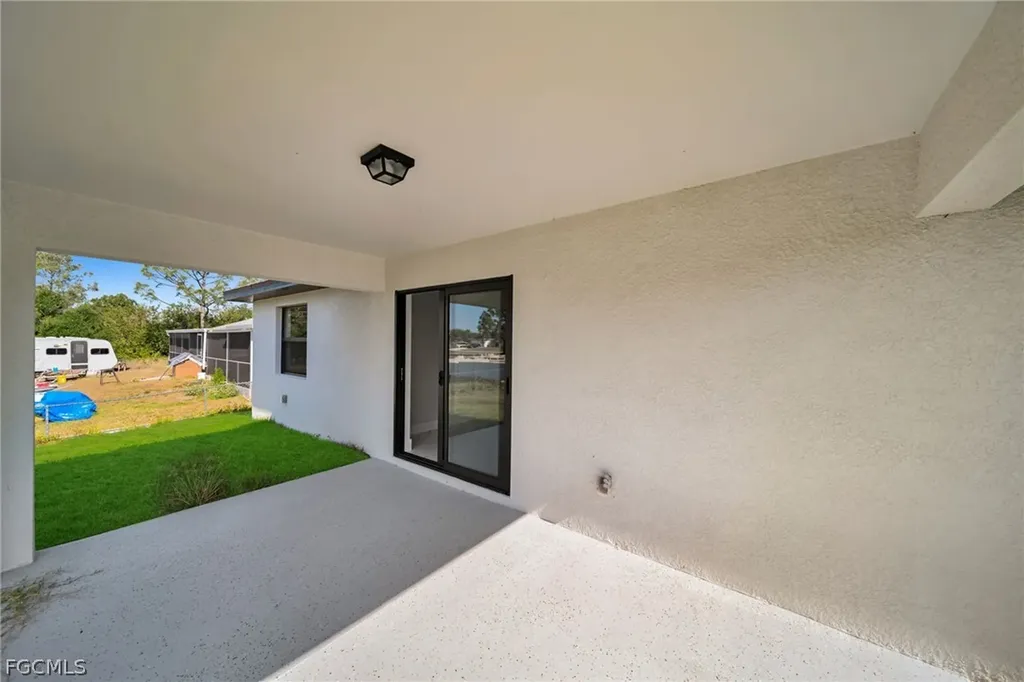 2603 36th Street SW Lehigh Acres FL 33976