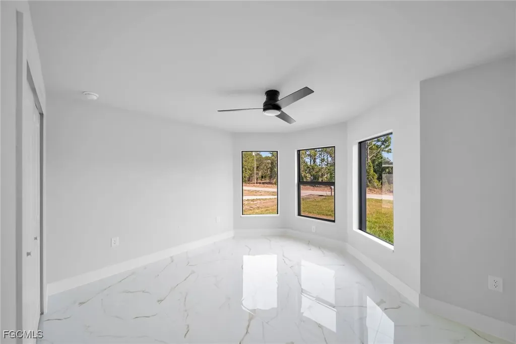 2603 36th Street SW Lehigh Acres FL 33976