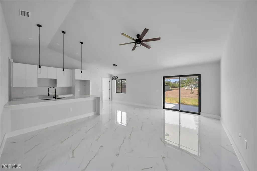 2603 36th Street SW Lehigh Acres FL 33976