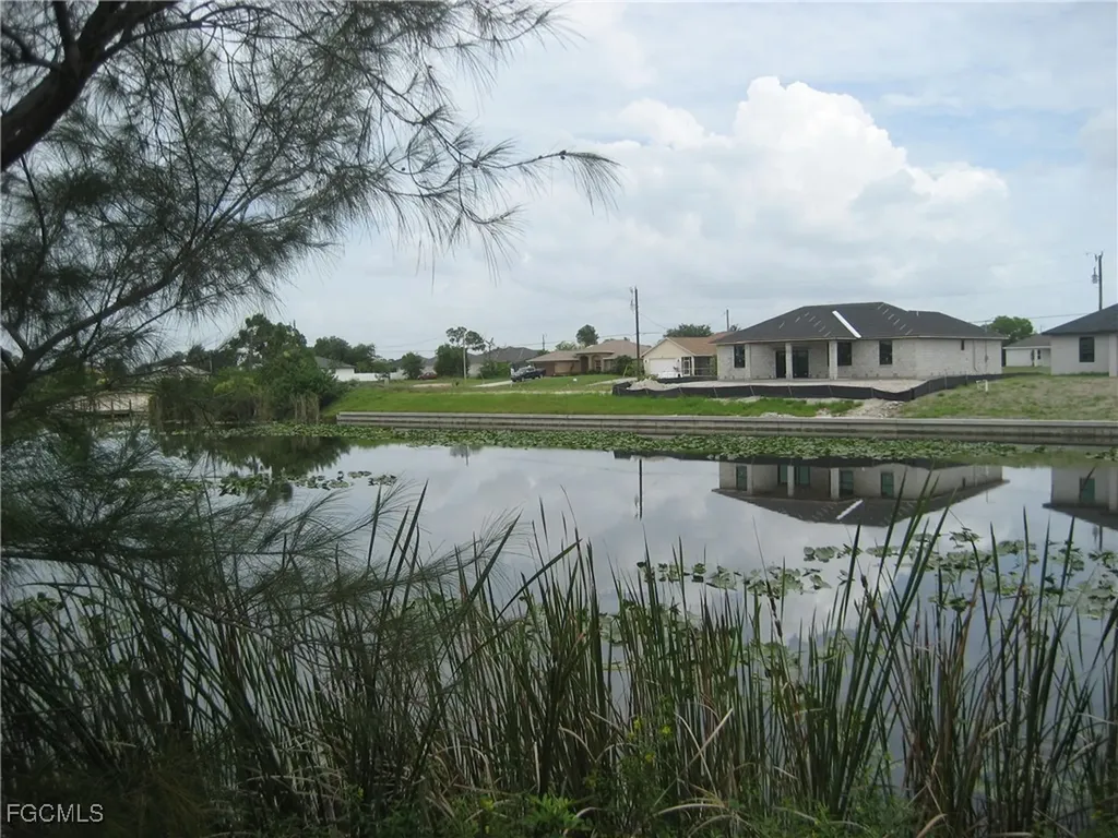 1717 NW 21st Place Cape Coral FL 33993