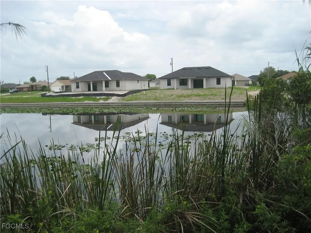 1717 NW 21st Place Cape Coral FL 33993