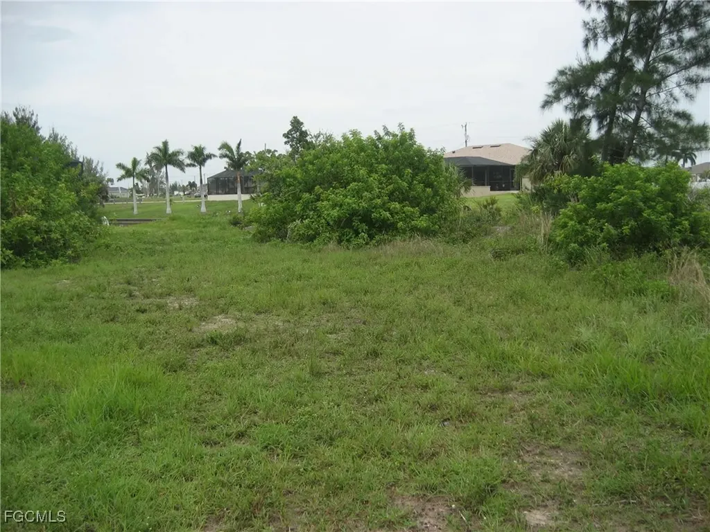 1717 NW 21st Place Cape Coral FL 33993