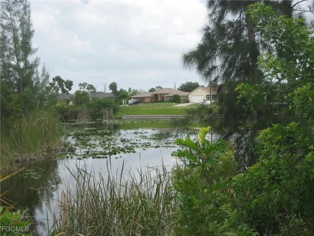 1717 NW 21st Place Cape Coral FL 33993