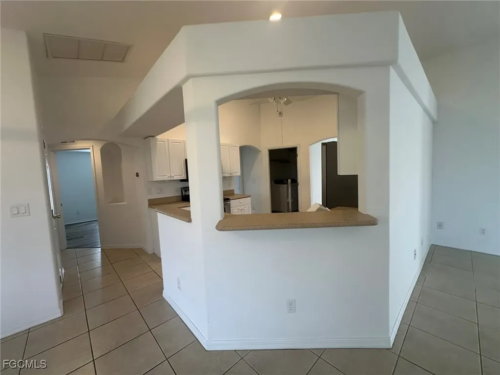 3929 NW 42nd Avenue Cape Coral FL 33993