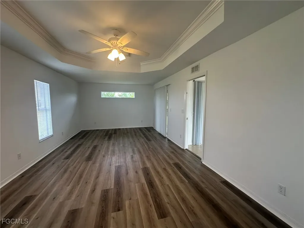 3929 NW 42nd Avenue Cape Coral FL 33993