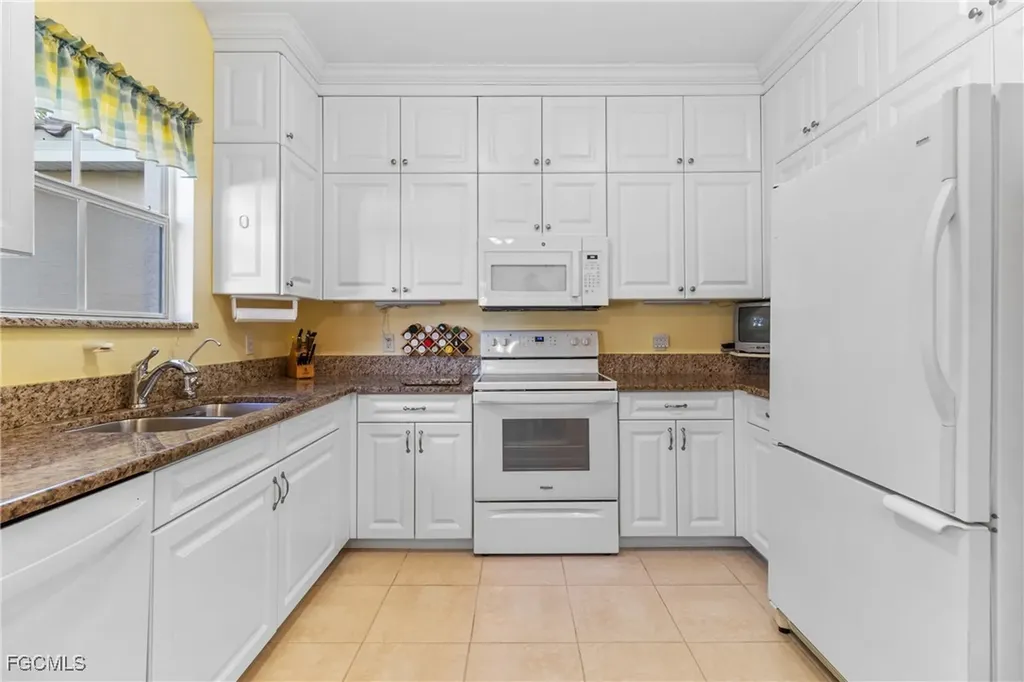 28060 Palmas Grandes Lane Bonita Springs FL 34135