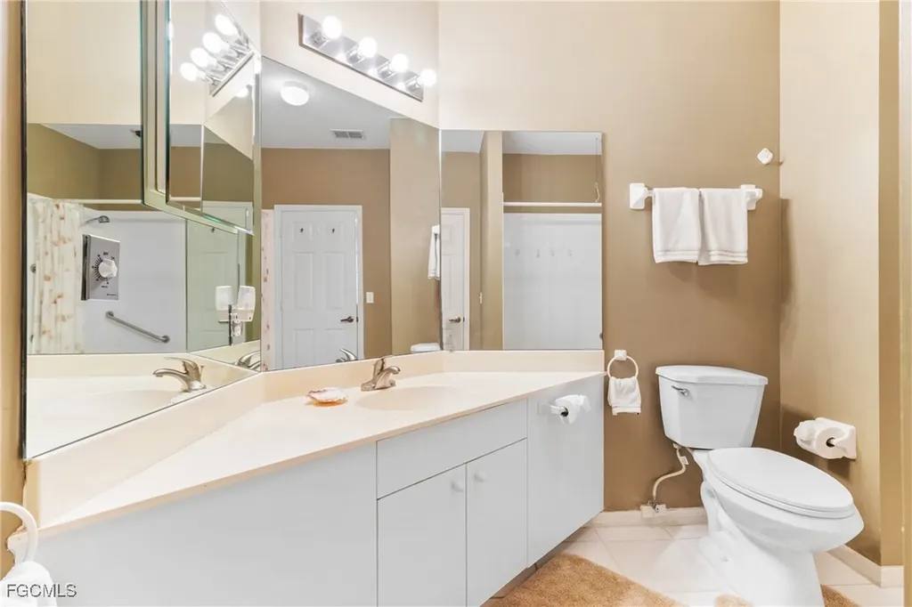 28060 Palmas Grandes Lane Bonita Springs FL 34135