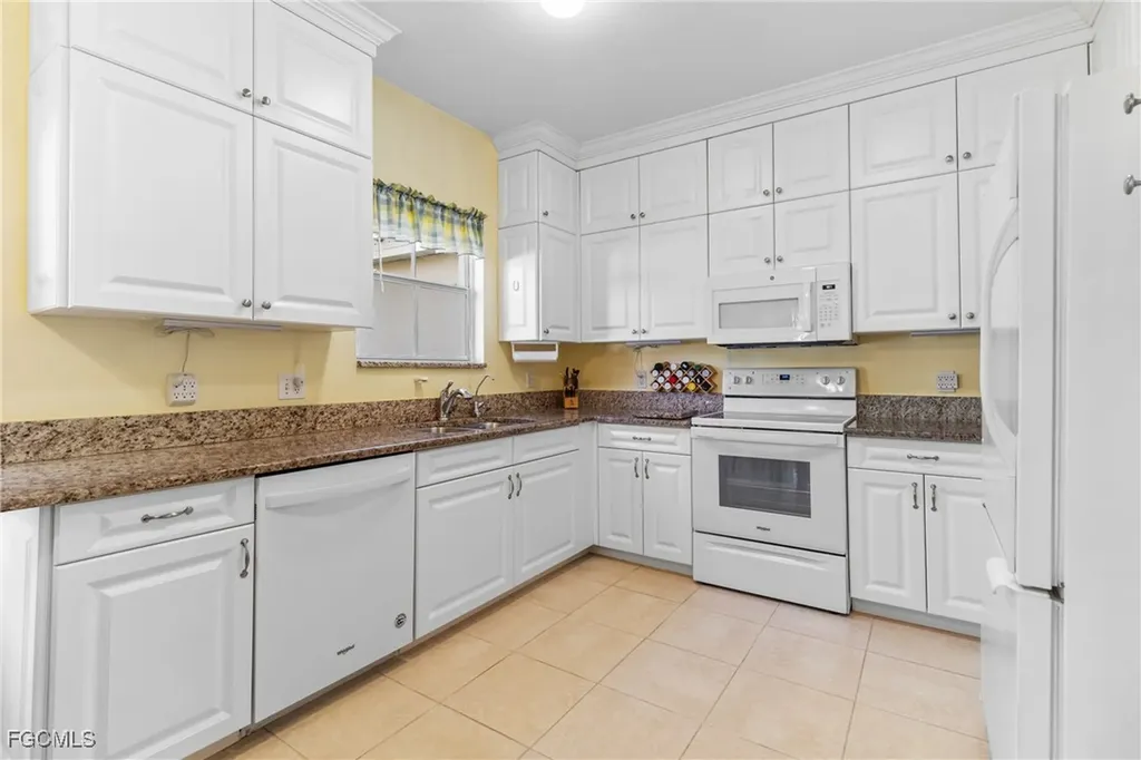 28060 Palmas Grandes Lane Bonita Springs FL 34135