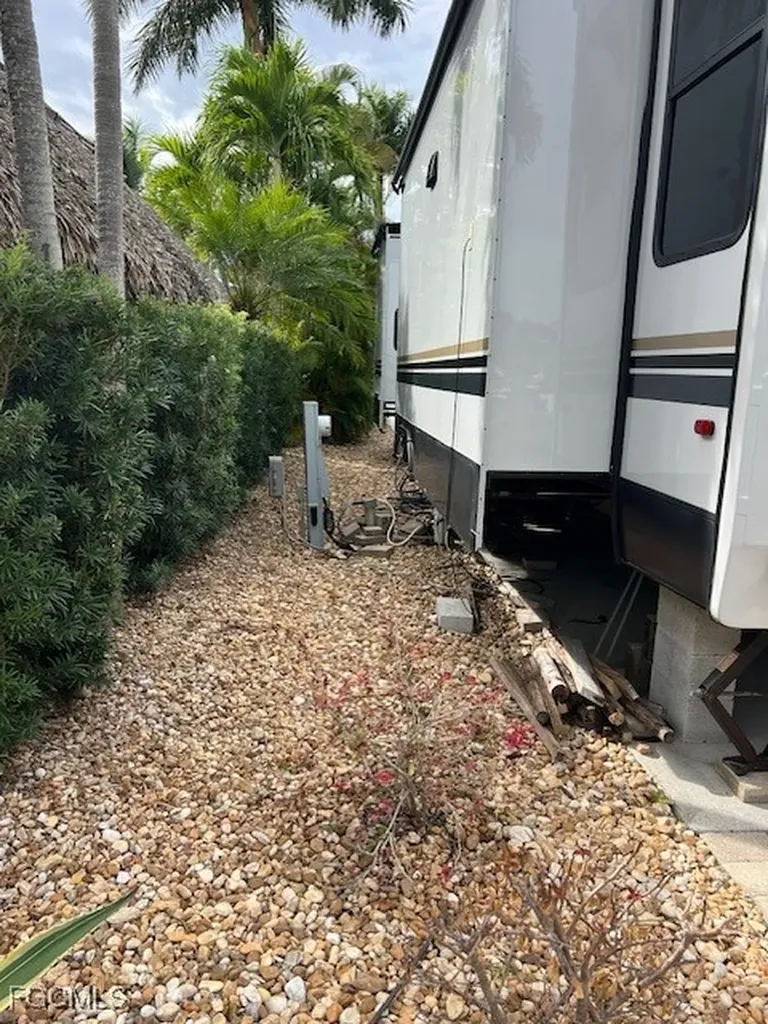 5151 Cypress Trail Resort Circle Fort Myers FL 33905