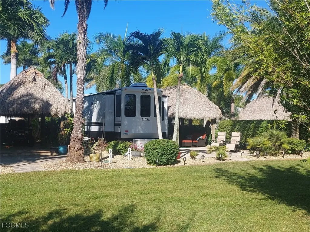 5151 Cypress Trail Resort Circle Fort Myers FL 33905