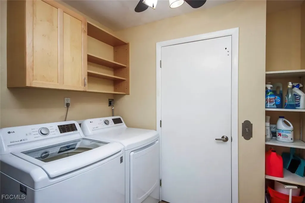 Sanibel FL 33957